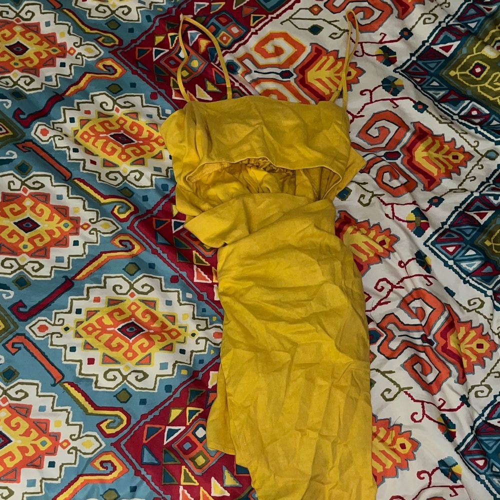 Yellow F21 Medium Cutout Dress